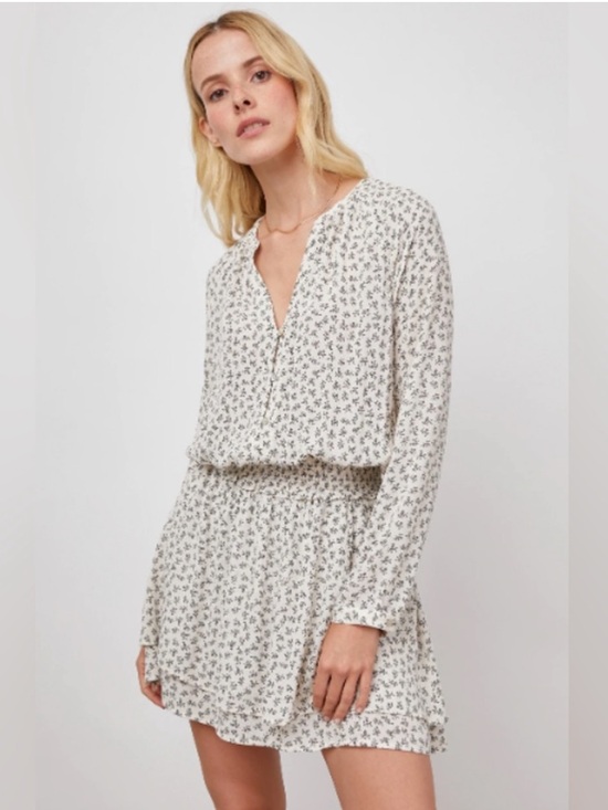 Rails Dresses & Skirts - Rails Jasmine Mini Dress Petite Floral Smocked Waist Long Sleeve XS
